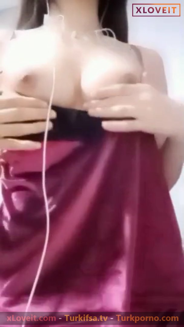 Endam Hatun ifşa Ateşli kız dans edip meme gösterdi