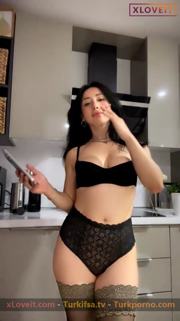 Tango Samael ifşa iç çamaşırlı canlı yayın videosu